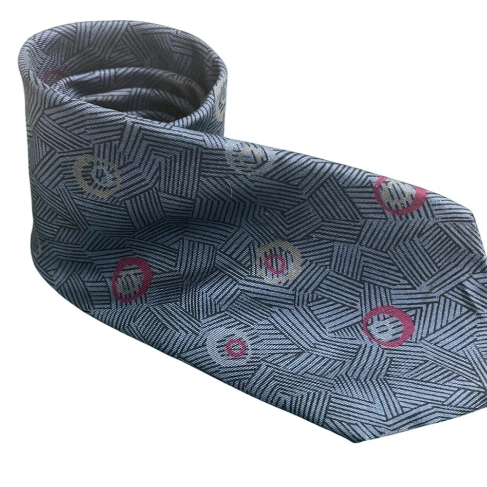 Yves Saint Laurent Mens Grey Geometric Abstract Silk Tie Made in USA YSL Necktie